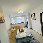 за гости 아파트