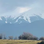 за гости